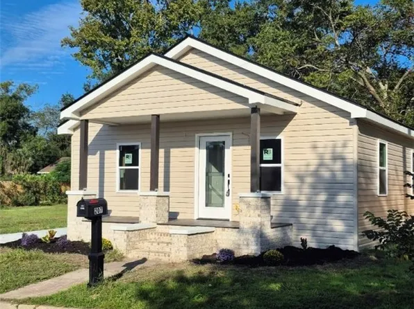 207 Cleland Avenue, Savannah, GA 31415