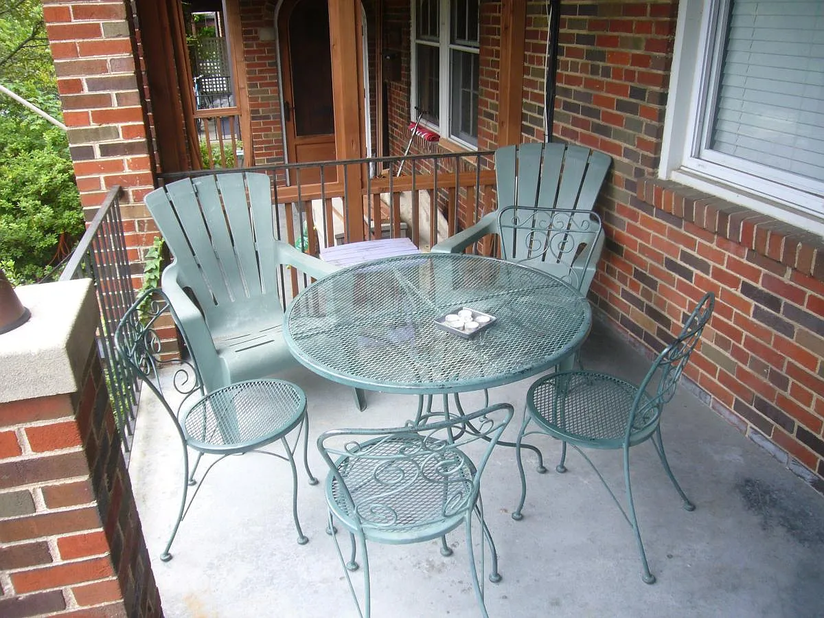 4 bed, $4,600 — Photo 2