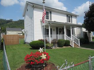 188 Greenbrier Ave W, Rainelle, WV 25962