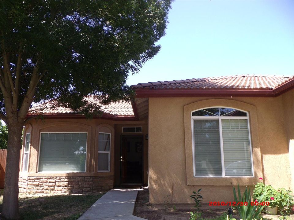 1st image of 2735 Hillcrest St