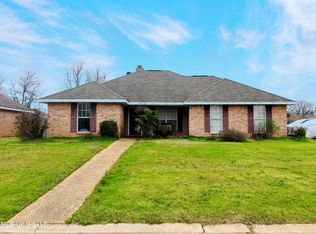 4223 Gunar Dr, Byram, MS 39272