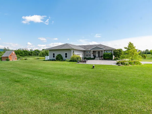 25 Mansfield View Drive, Georgia, VT 05478