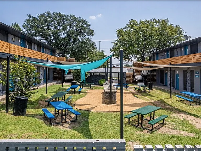 Updated apartment community with open courtyard layout