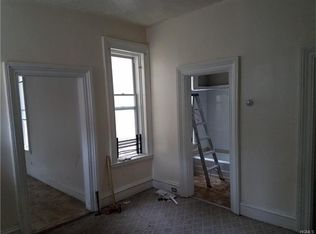 15 Clark St, Newburgh, NY 12550