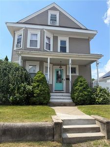 43 Warwick Rd, Pawtucket, RI, 02861