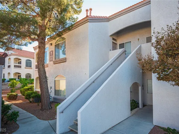 700 Carnegie St APT 1124, Henderson, NV 89052