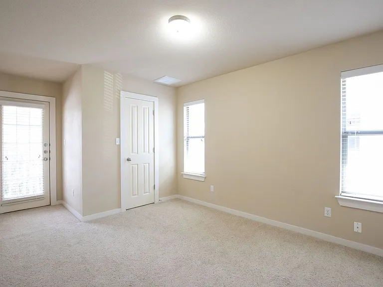 4528 Credo Ln — Photo 21