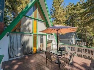 31496 Circle View Dr, Running Springs, CA 92382