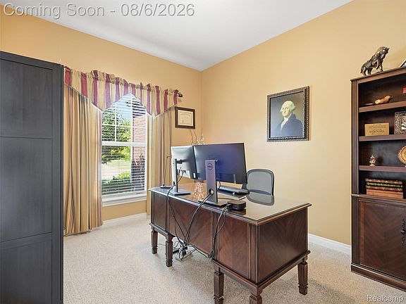 5th image of 61328 Saddle Creek Dr