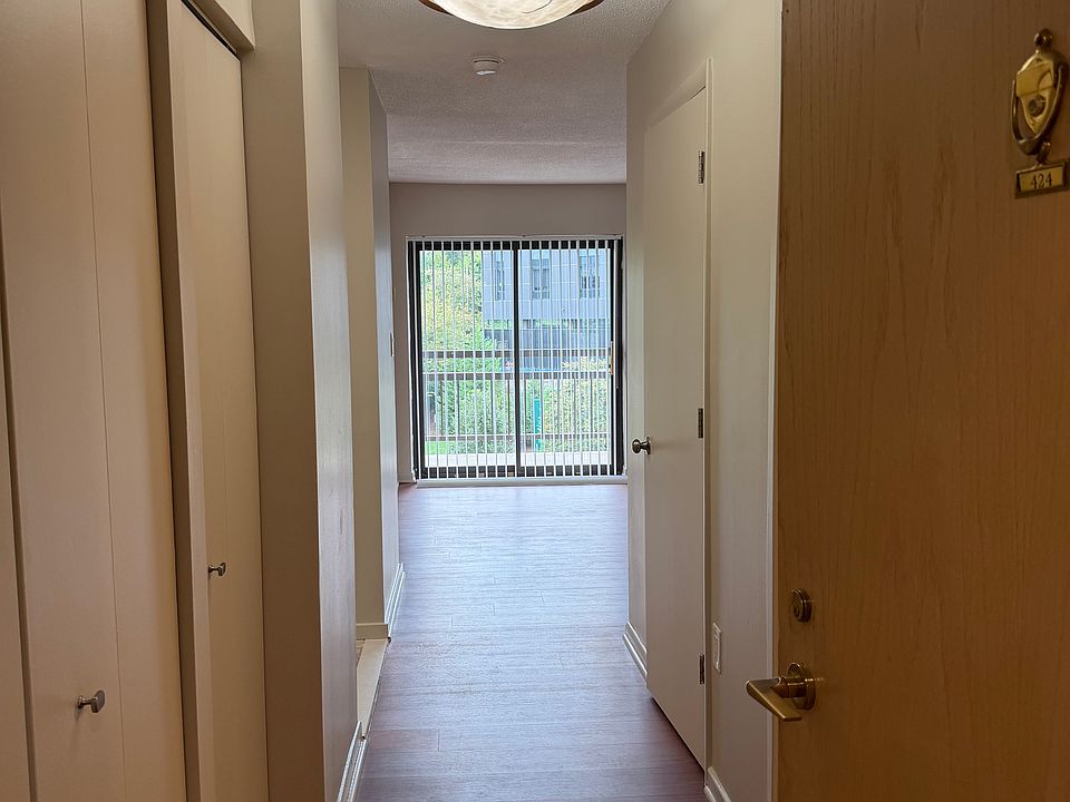 1st image of 2111 Wisconsin Ave NW APT 424