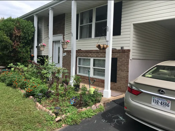 512 N York Rd, Sterling, VA