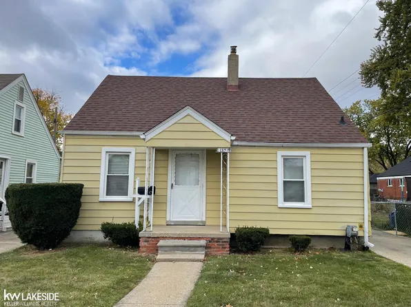 28919 Essex St, Roseville, MI 48066