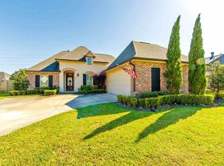 134 Del Rio Dr, Houma, LA 70360
