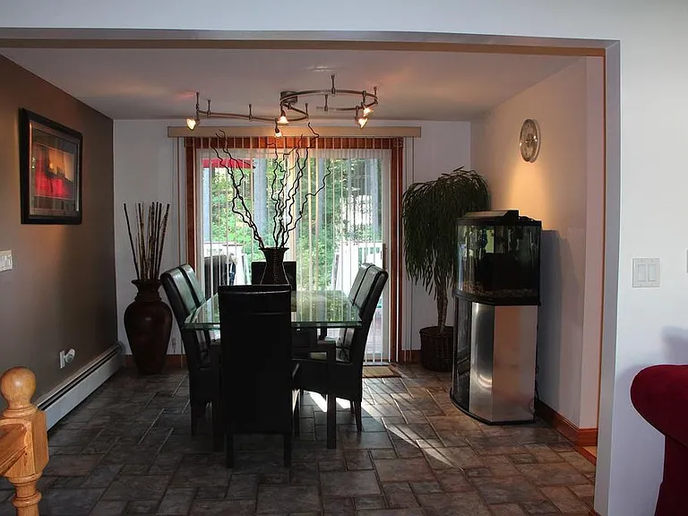 12 Monterey Ave — Photo 8