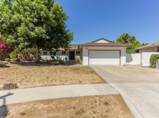 5605 N 4th St, Fresno, CA 93710