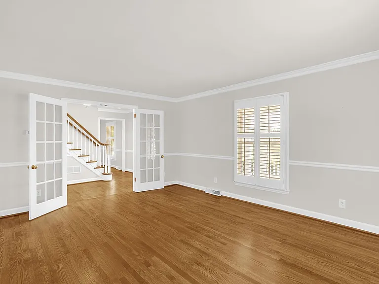 4205 Belvoir Dr — Photo 10