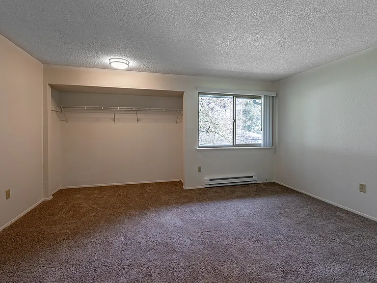 Marion Court Apartments — Photo 11