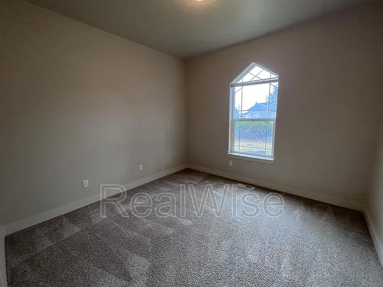 835 Nutcracker Dr — Photo 20