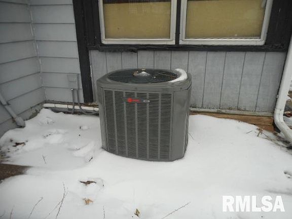 3rd image of 516 42nd Ave