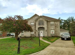 318 N Cypress Estates Cir, Spring, TX 77388