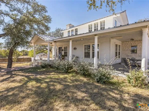 603 Barrow St, Goldthwaite, TX 76844