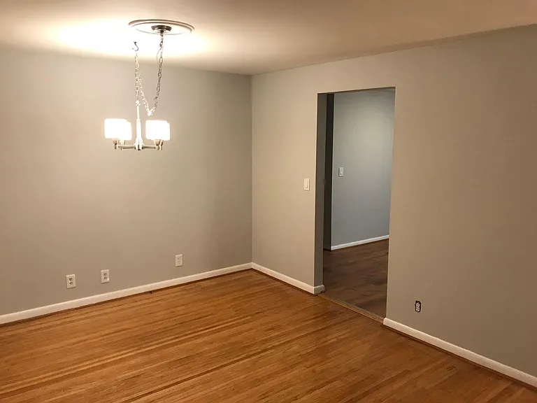 345 Russell Ave — Photo 14