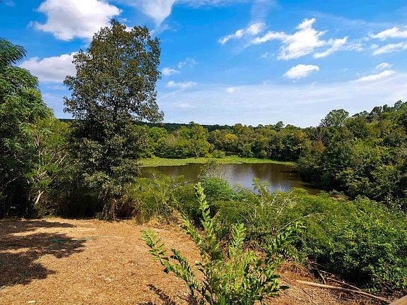 5th image of 17385 Spencers Cove Rd