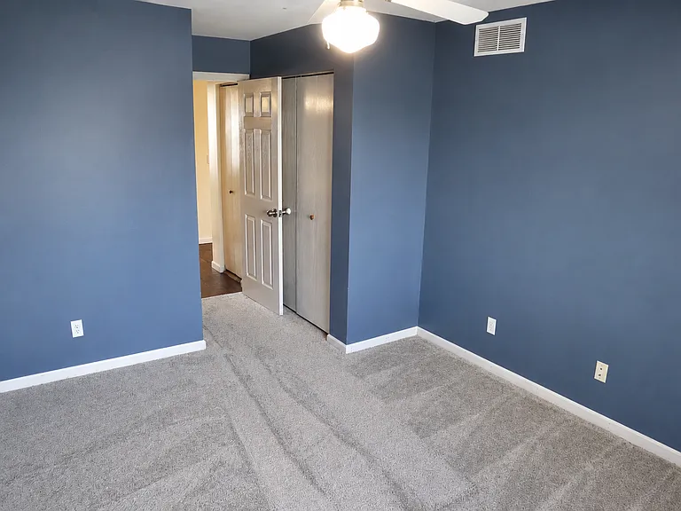 604B Sunflower St — Photo 8