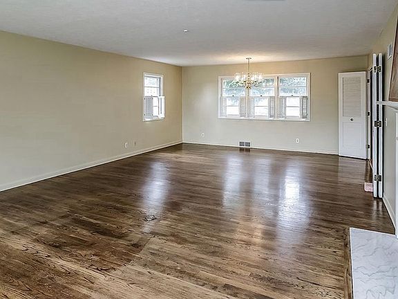 5th image of 7515 Highland St