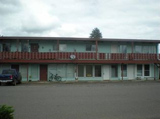 2 W F St APT 2, Creswell, OR 97426