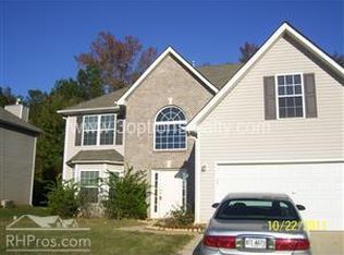 1108 Oak Hollow Ln, Hampton, GA 30228