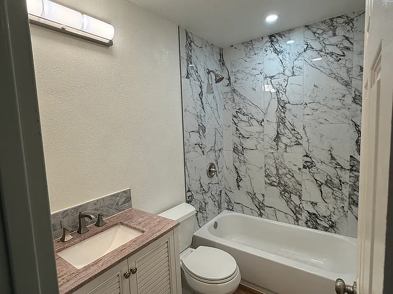 1399 Terra Nova Blvd — Photo 8