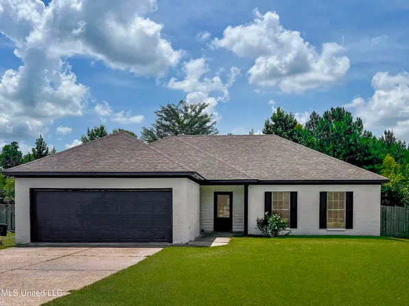 111 Carriage Ln, Florence, MS 39073