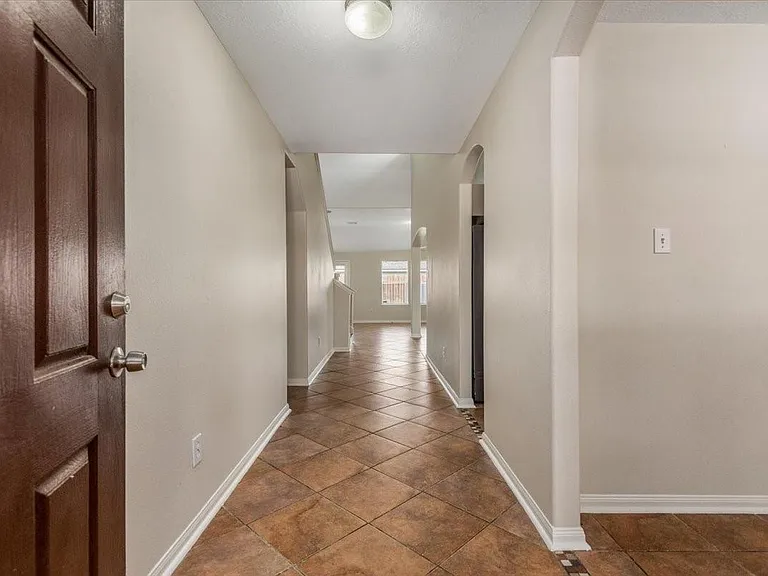 6023 Barany Ct — Photo 6