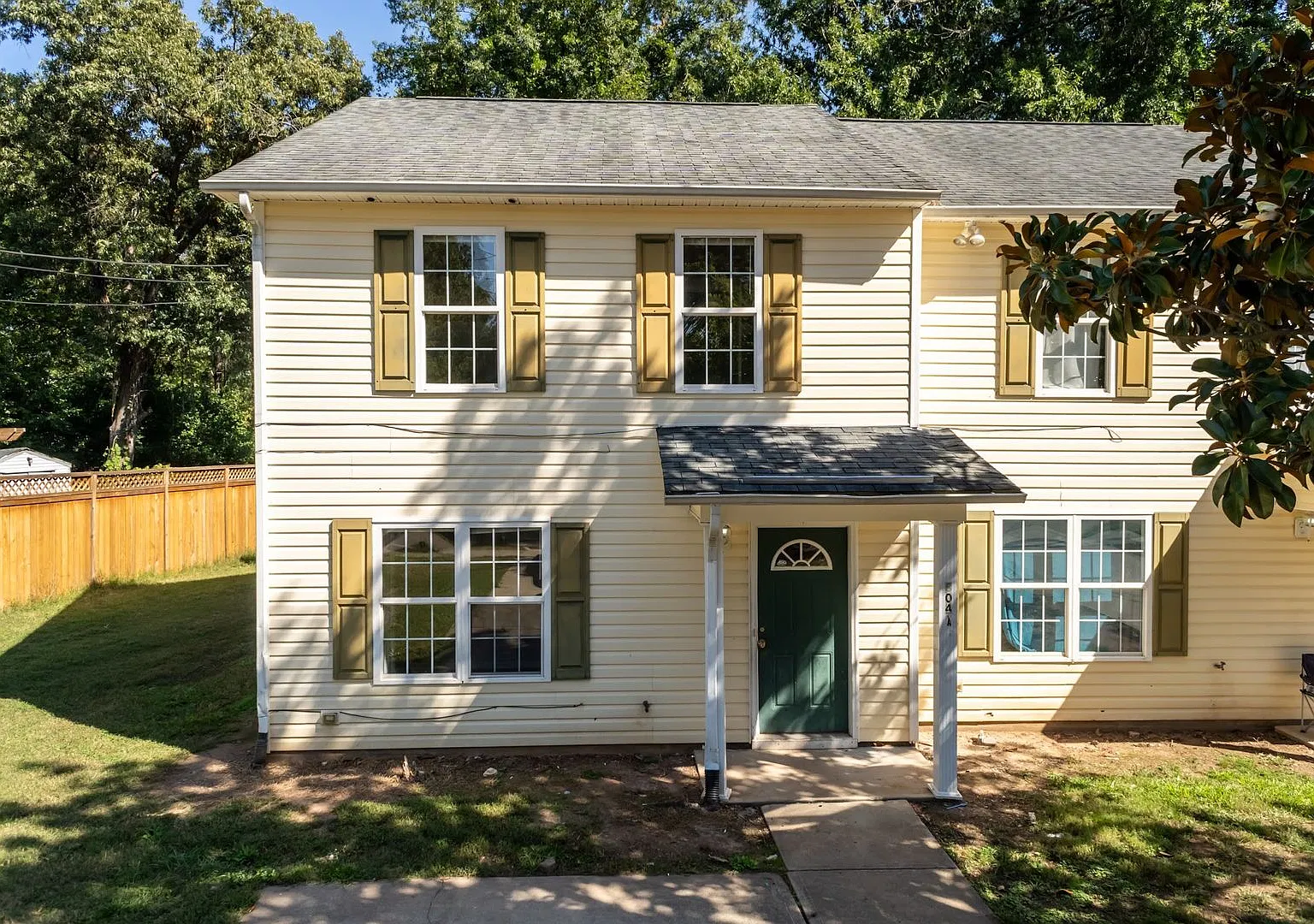 304 N Driver St — Photo 1