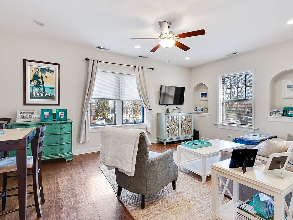 1st image of 1827 1/2 W Leland Ave #3