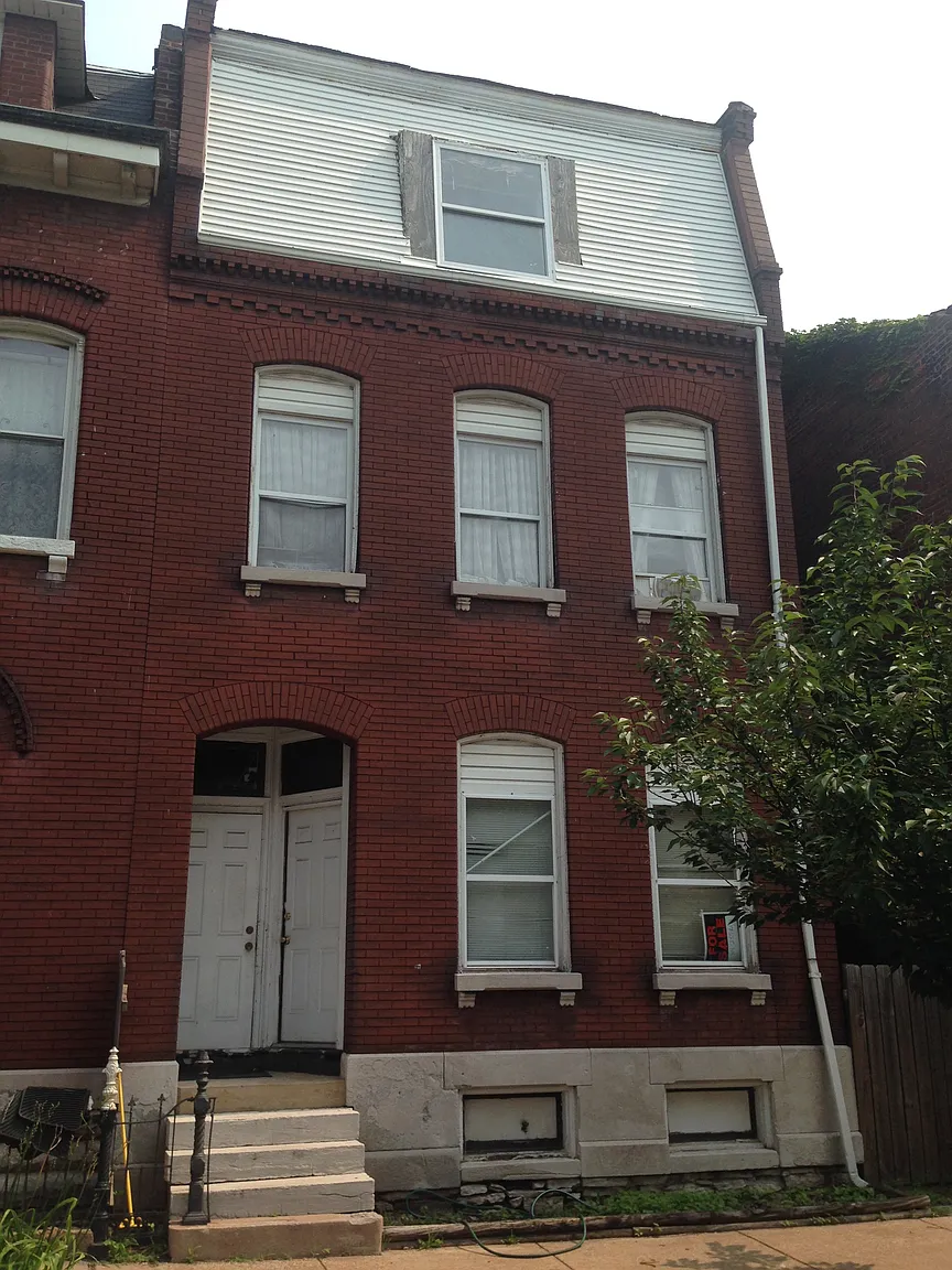 1311 Sullivan Ave photo 1
