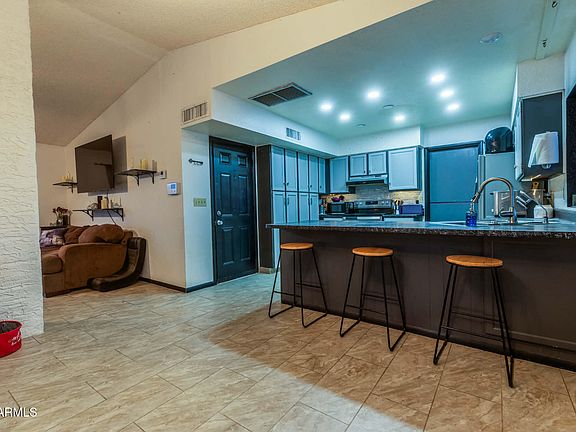 2nd image of 1168 E AVENIDA ELLENA --