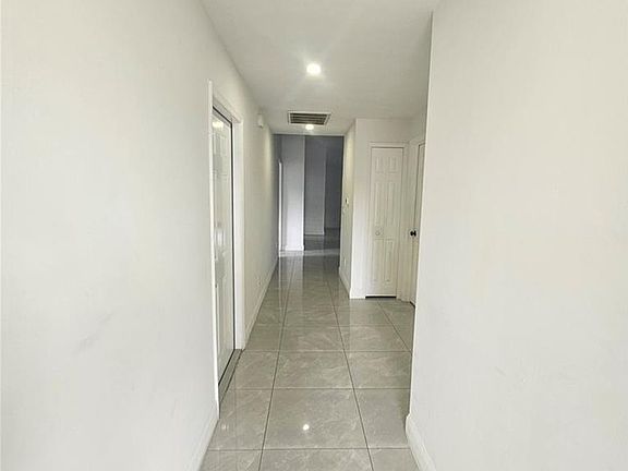 2nd image of 4722 29th St SW