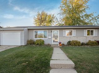 1908 17th Ave, Kenosha, WI 53140