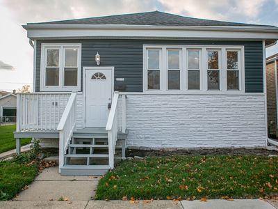 3634 East Ave, Berwyn, IL, 60402