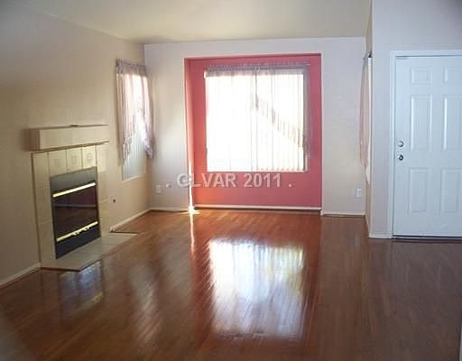 2nd image of 3233 Sabino Canyon St