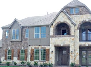 208 Falcon Point Dr, Heath, TX 75032