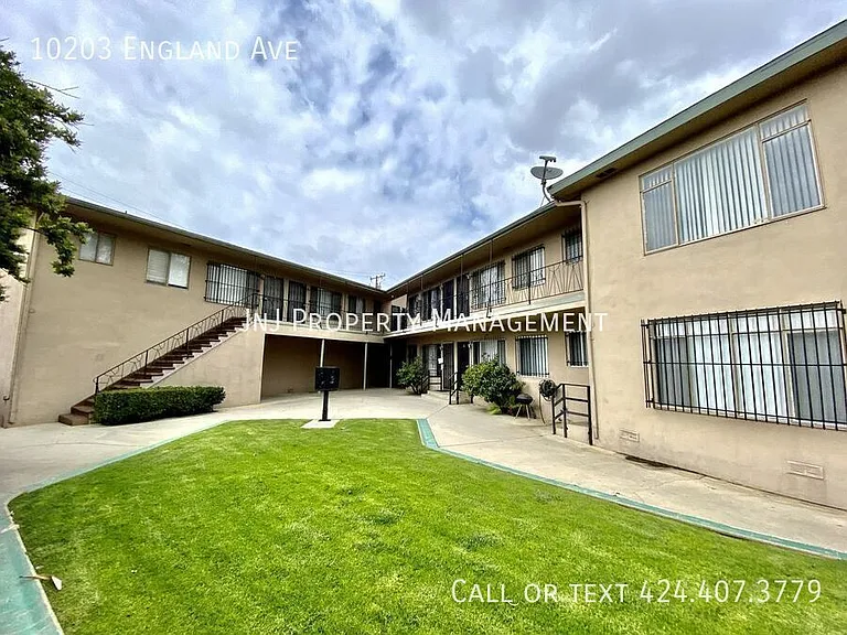 10203 England Ave — Photo 13