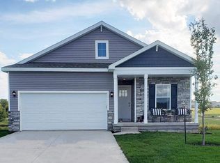 3270 Downer Dr, Coralville, IA 52241