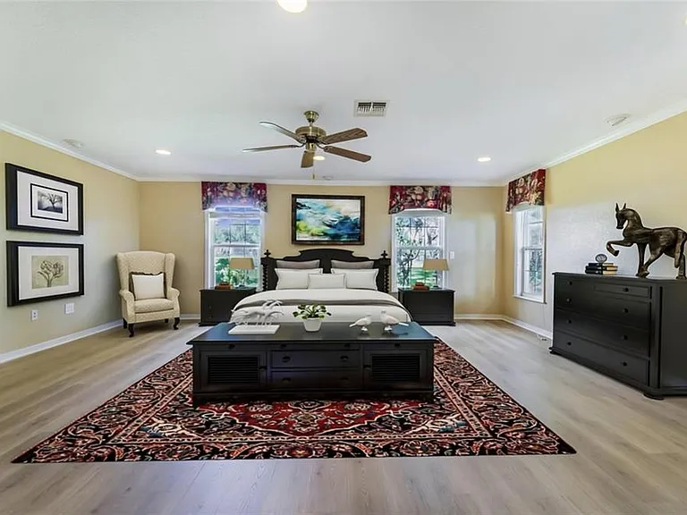 4854 E Hinson Ave — Photo 31