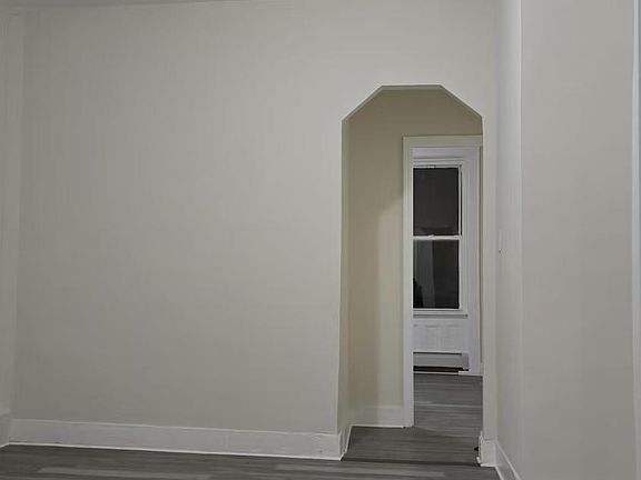 5th image of 91-13 Jamaica Ave #F2