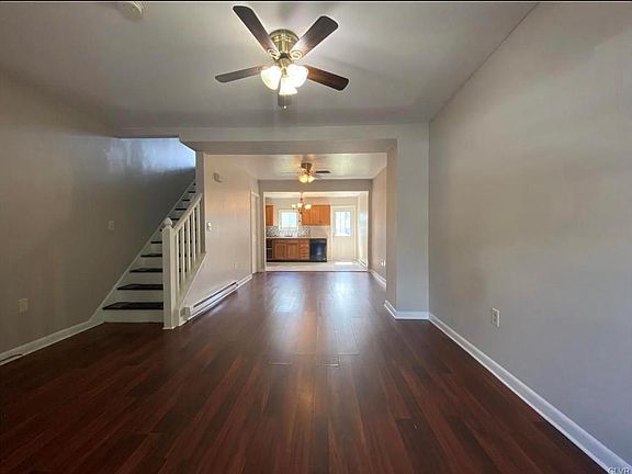4th image of 1368 Stewart St