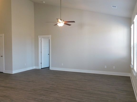 2nd image of 104 Foxbank Cir Lot 143