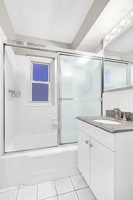 Sold by Engel & Völkers New York City | media 17